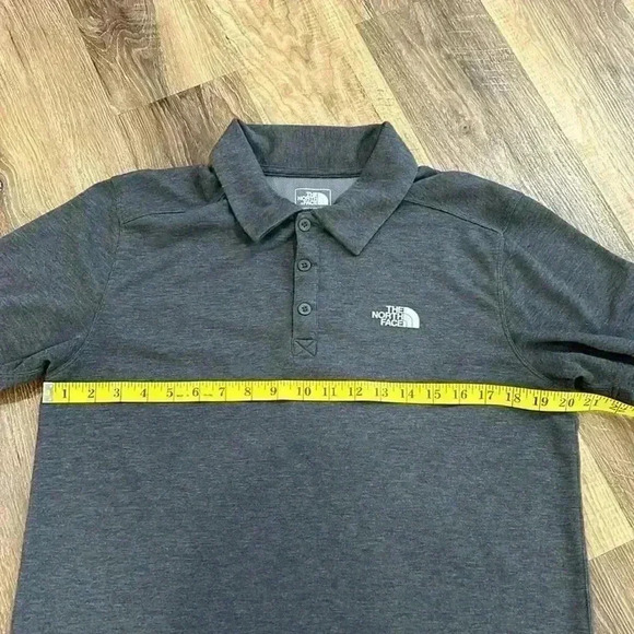 The North Face FlashDry Polo Shirt Men’s M Gray Performance Wicking Outdoor - Picture 13 of 14